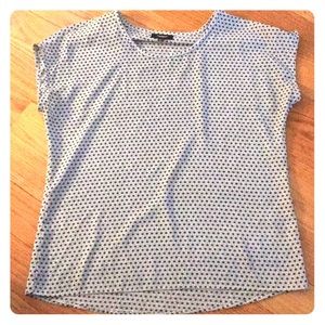 Nordstrom top with black and white pattern